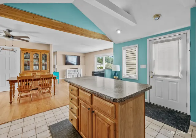 Photo 3 of Single family home for sale at 6301 Robert Rd, Cary, IL 60013 | MLS# 12753805 | Listing updated on 2026-10-01