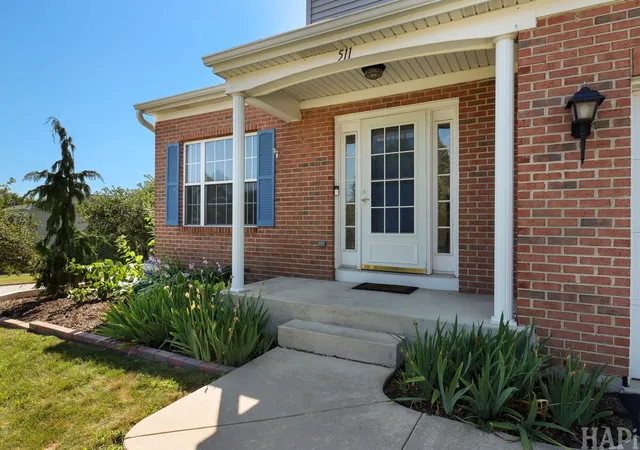 Photo 2 of Single family home for sale at 511 Mc Kenzie Ct, Lake Villa, IL 60046 | MLS# 12753976 | Listing updated on 2026-09-14