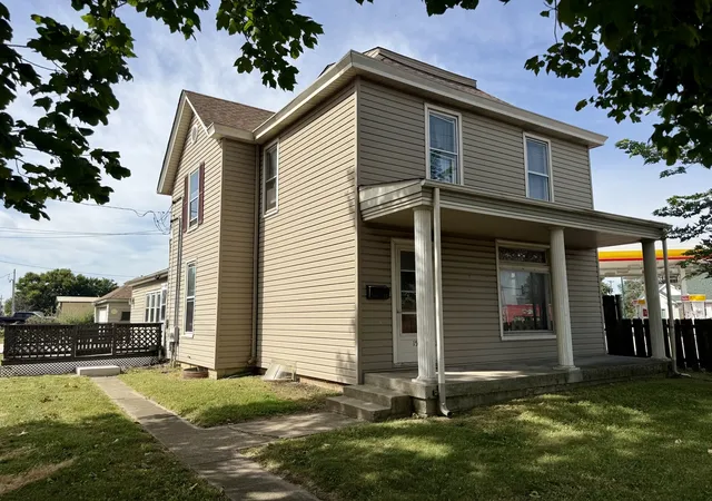 Photo 2 of Sale Pending at 154 E 3rd Street, Manteno, IL 60950 | MLS# 12754103 | Listing updated on 2026-09-23