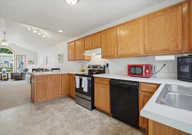 Photo 4 of Condo for sale at 1312 Inglewood Cir #0, Bloomington, IL 61704 | MLS# 12754435 | Listing updated on 2026-09-11