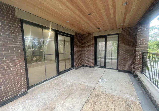 Photo 4 of Condo for sale at 4913 N Damen Ave #3, Chicago, IL 60625 | MLS# 12754633 | Listing updated on 2026-09-14