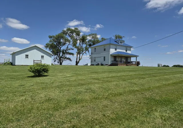 Photo 2 of Single family home for sale at 3322 130 Avenue, New Windsor, IL 61465 | MLS# 12754658 | Listing updated on 2026-09-15
