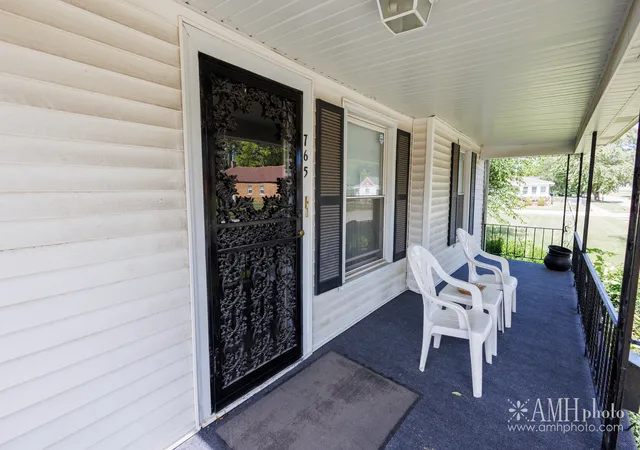 Photo 4 of Single family home for sale at 765 N Rosewood Ave, Kankakee, IL 60901 | MLS# 12754744 | Listing updated on 2026-09-25