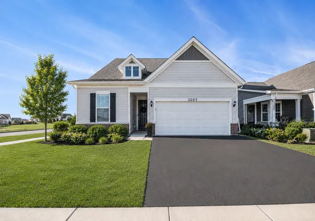 Photo 1 of Single family home for sale at 3207 Dove Mountain Dr, Aurora, IL 60503 | MLS# 12754835 | Listing updated on 2026-09-22