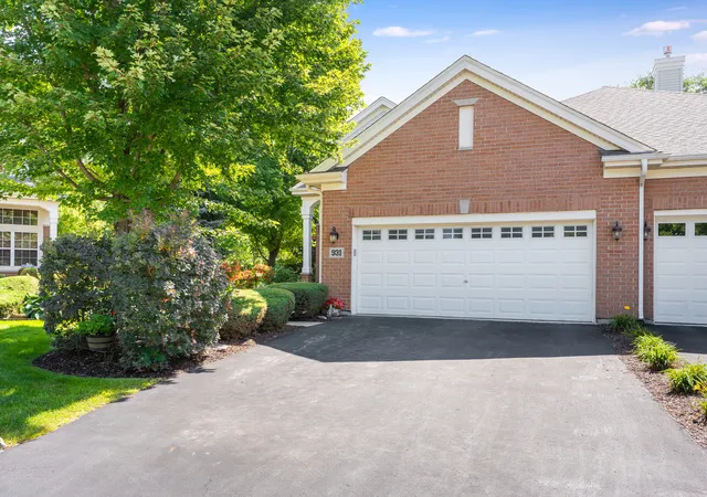 Photo 2 of Townhouse for sale at 931 Winners Cup Ct, Naperville, IL 60565 | MLS# 12754841 | Listing updated on 2026-09-15