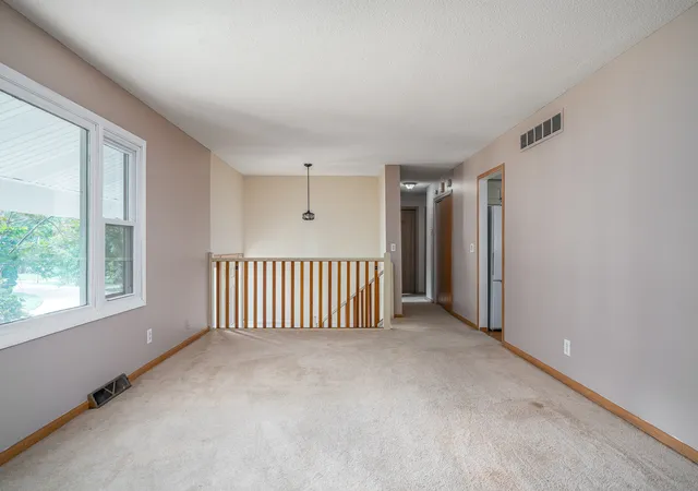 Photo 2 of Sale Pending at 2611 34th Avenue Ct, Rock Island, IL 61201 | MLS# 12754868 | Listing updated on 2026-10-04