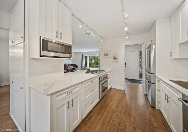 Photo 3 of Single family home for sale at 3904 Saratoga Ave, Downers Grove, IL 60515 | MLS# 12754948 | Listing updated on 2026-10-06