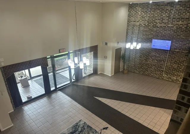 Photo 4 of Condo for sale at 1463 Mercury Dr #218, Schaumburg, IL 60193 | MLS# 12754961 | Listing updated on 2026-09-21