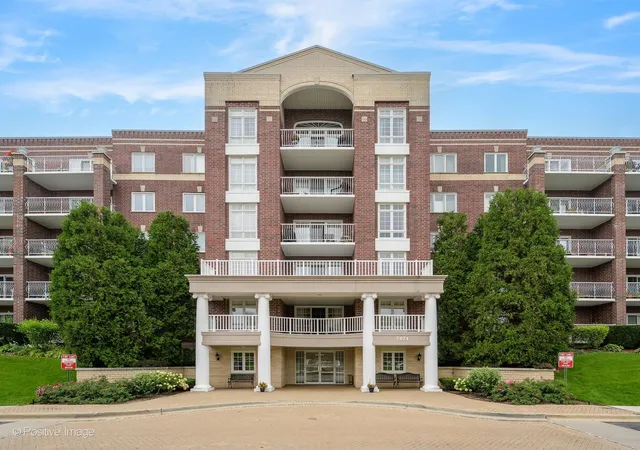 Photo 3 of Condo for sale at 7071 W Touhy Ave #408, Niles, IL 60714 | MLS# 12754972 | Listing updated on 2026-09-15