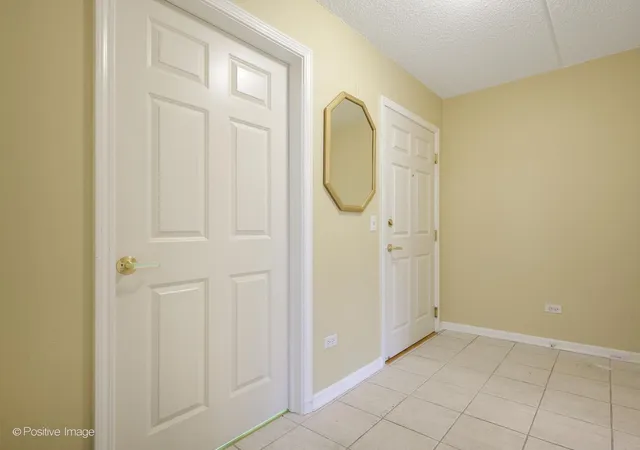 Listing Photo 4 - Condo for sale in building located at 7071 W Touhy Ave, Niles, IL 60714 - Unit #408