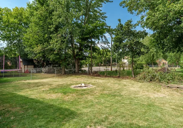 Photo 3 of Sale Pending at 2411 Knight Ave, Rockford, IL 61103 | MLS# 12755279 | Listing updated on 2026-09-22