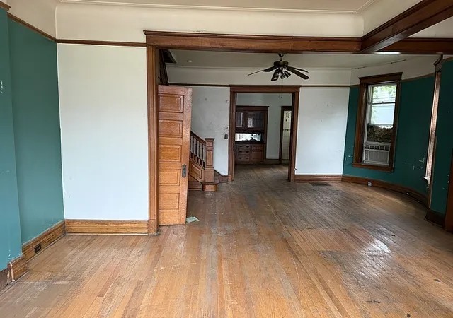 Photo 3 of Sale Pending at 6625 S Woodlawn Ave, Chicago, IL 60637 | MLS# 12755283 | Listing updated on 2026-09-11