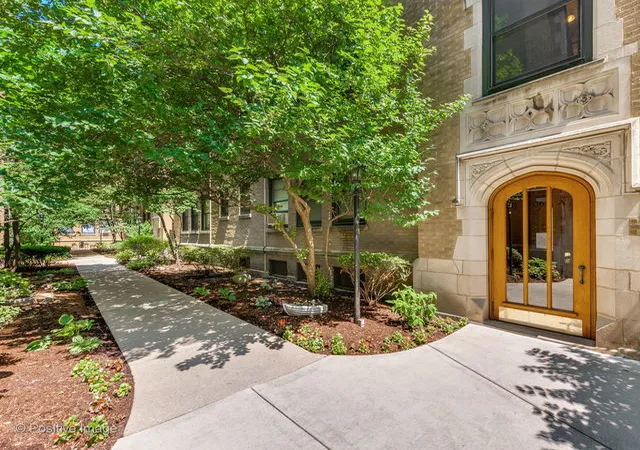 Photo 2 of Condo for sale at 626 W Waveland Ave #3B, Chicago, IL 60613 | MLS# 12755452 | Listing updated on 2026-09-16
