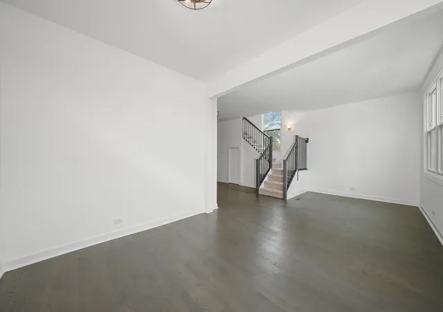 Photo 4 of Single family home for sale at 9771 W 143rd Street, Orland Park, IL 60462 | MLS# 12755600 | Listing updated on 2026-10-01