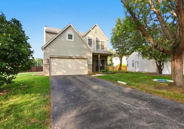 Photo 2 of Single family home for sale at 1982 Westridge Ct, Romeoville, IL 60446 | MLS# 12755608 | Listing updated on 2026-09-11