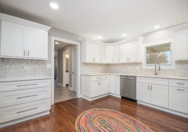 Photo 2 of Single family home for sale at 22w689 Elmwood Dr, Glen Ellyn, IL 60137 | MLS# 12755614 | Listing updated on 2026-09-15