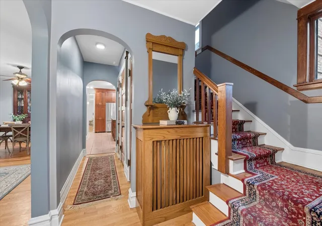 Photo 3 of Single family home for sale at 815 N Marion St, Oak Park, IL 60302 | MLS# 12755639 | Listing updated on 2026-10-07