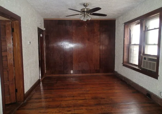 Photo 3 of Multi family home for sale at 923 N Kedvale Ave, Chicago, IL 60651 | MLS# 12755821 | Listing updated on 2026-09-14