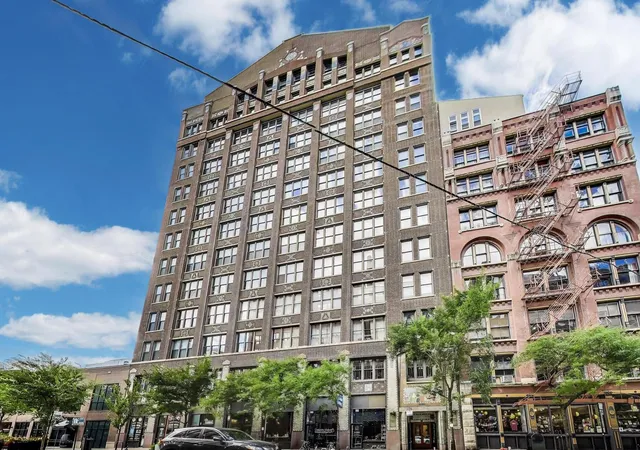 Listing Photo 4 - Condo for sale in building located at 720 S Dearborn St, Chicago, IL 60605 - Unit #504