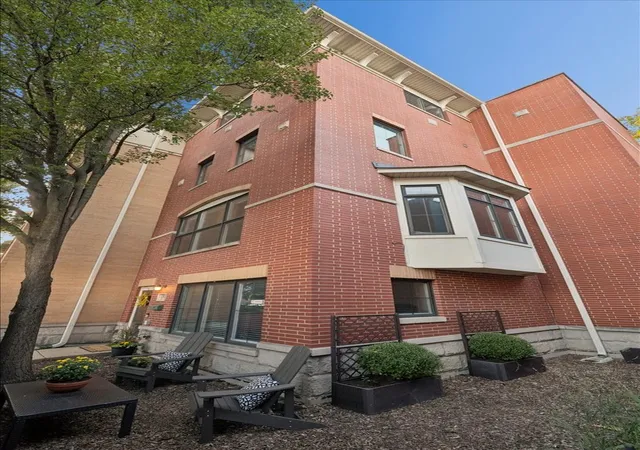 Photo 1 of Townhouse for sale at 1192 Clarence Ave #18, Oak Park, IL 60304 | MLS# 12756157 | Listing updated on 2026-09-18