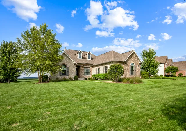 Photo 2 of Single family home for sale at 43w812 N Sunset Views Dr, St. Charles, IL 60175 | MLS# 12756250 | Listing updated on 2026-09-15