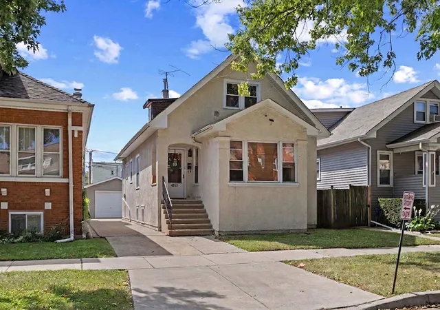 Single family home for sale at 4865 W Cornelia Ave, Chicago, IL 60641 | MLS# 12756336