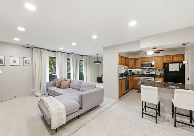 Photo 3 of Condo for sale at 8215 Willow Dr #46D, Palos Hills, IL 60465 | MLS# 12756529 | Listing updated on 2026-09-15