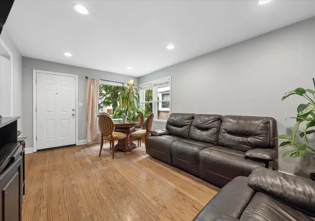 Photo 3 of Sale Pending at 2416 Nathaniel Pl, Evanston, IL 60202 | MLS# 12757007 | Listing updated on 2026-09-30