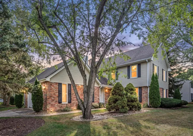 Photo 1 of Single family home for sale at 1136 Chateaugay Ave, Naperville, IL 60540 | MLS# 12757456 | Listing updated on 2026-09-15