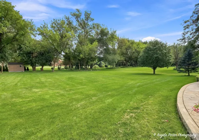 Photo 3 of Single family home for sale at 1823 Charnbrook Dr, Johnsburg, IL 60051 | MLS# 12758203 | Listing updated on 2026-09-14