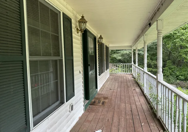 Photo 3 of Single family home for sale at 102 Hidden Valley Ct, Savanna, IL 61074 | MLS# 12758422 | Listing updated on 2026-09-15