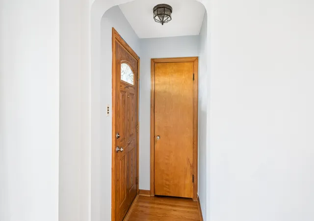 Photo 3 of Single family home for sale at 4838 W 97th Place, Oak Lawn, IL 60453 | MLS# 12758598 | Listing updated on 2026-09-15