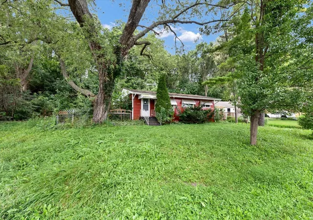 Photo 2 of Single family home for sale at 5715 Fox Lake Rd, Mc Henry, IL 60051 | MLS# 12758690 | Listing updated on 2026-10-07