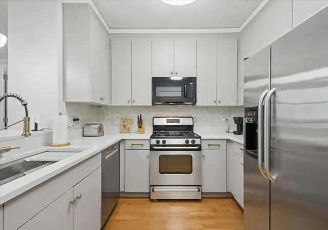Photo 2 of Condo for sale at 201 N Westshore Dr #2006, Chicago, IL 60601 | MLS# 12758722 | Listing updated on 2026-09-14