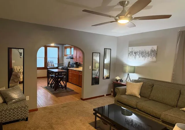 Photo 2 of Single family home for sale at 1109 Monroe St, Quincy, IL 62301 | MLS# 12758751 | Listing updated on 2026-09-24