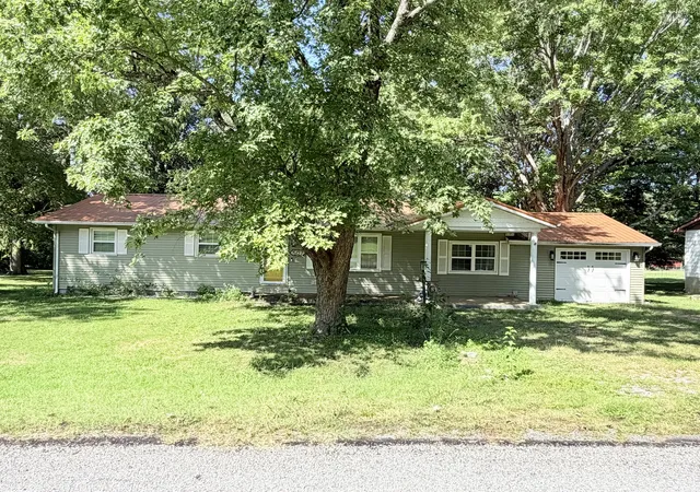 Single family home for sale at 507 S Washington St, Galatia, IL 62935 | MLS# 12758806