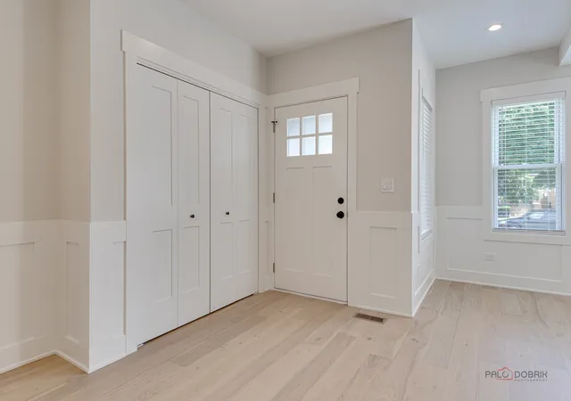 Photo 2 of Single family home for sale at 5748 W Eastwood Ave, Chicago, IL 60630 | MLS# 12759002 | Listing updated on 2026-09-15
