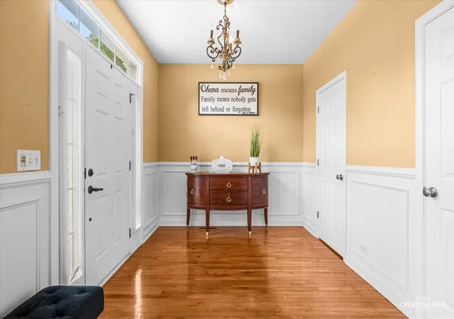 Photo 3 of Single family home for sale at 461 Mooresfield St, Elgin, IL 60124 | MLS# 12759209 | Listing updated on 2026-09-15