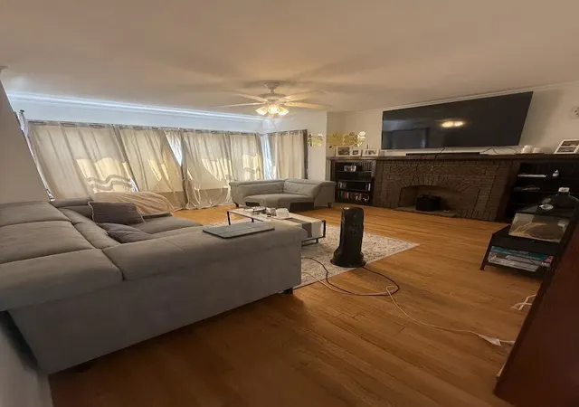 Photo 2 of Multi family home for sale at 4689 N Kasson Ave, Chicago, IL 60630 | MLS# 12759343 | Listing updated on 2026-09-15