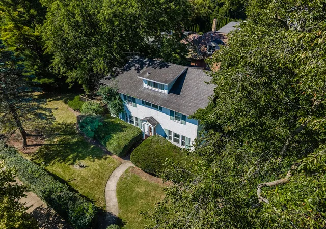 Photo 2 of Land for sale at 590 Willow Rd, Winnetka, IL 60093 | MLS# 12759407 | Listing updated on 2026-09-15