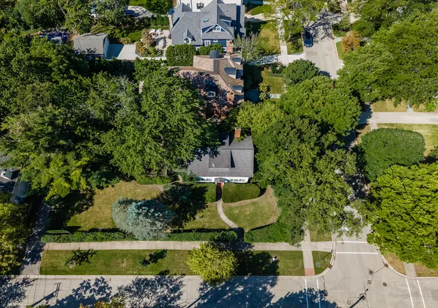 Photo 3 of Land for sale at 590 Willow Rd, Winnetka, IL 60093 | MLS# 12759407 | Listing updated on 2026-09-15
