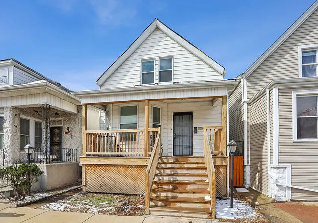Photo 2 of Sale Pending at 7814 S Saint Lawrence Ave, Chicago, IL 60619 | MLS# 12760687 | Listing updated on 2026-09-15