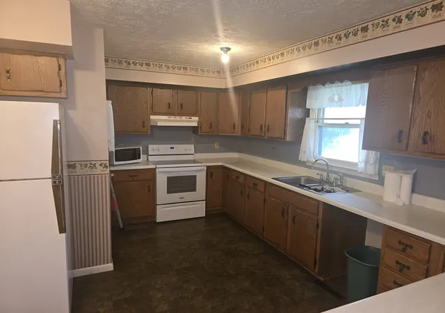 Photo 3 of Single family home for sale at 125 S Fisher St, Mclean, IL 61754 | MLS# 12761191 | Listing updated on 2026-10-04