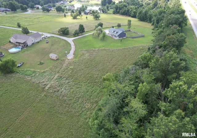 Photo 4 of Land for sale at 000 Jenna Ln, West Frankfort, IL 62896 | MLS# EB459390 | Listing updated on 2026-10-09