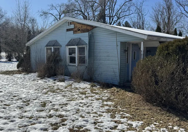 Photo 3 of Single family home for sale at 8921 S Main St, Ora, IN 46968 | MLS# 834189 | Listing updated on 2026-09-10
