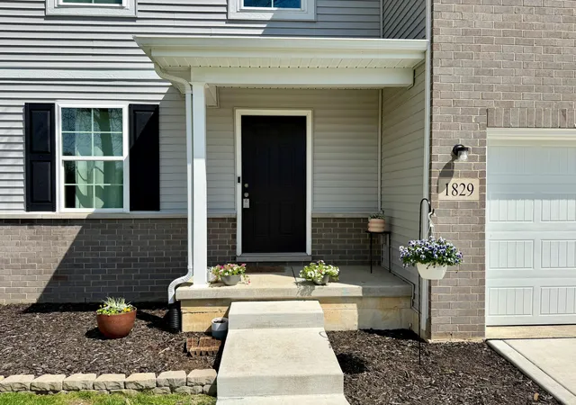 Photo 2 of Single family home for sale at 1829 S Creekside Ct, Westville, IN 46391 | MLS# 835706 | Listing updated on 2026-09-11