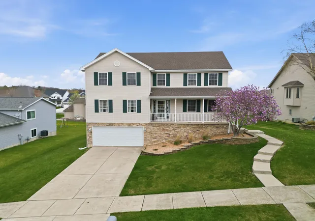 Photo 1 of Single family home for sale at 340 W 126th Place, Crown Point, IN 46307 | MLS# 837045 | Listing updated on 2026-09-11