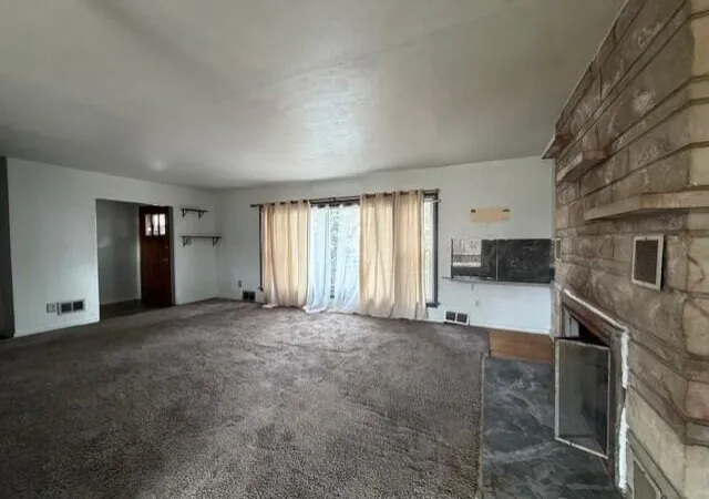 Photo 3 of Sale Pending at 1000 E 61st Place, Merrillville, IN 46410 | MLS# 837074 | Listing updated on 2026-09-10