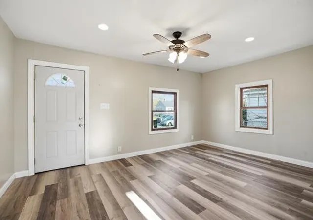 Photo 3 of Single family home for sale at 560 Ralston St, Gary, IN 46406 | MLS# 837442 | Listing updated on 2026-09-14
