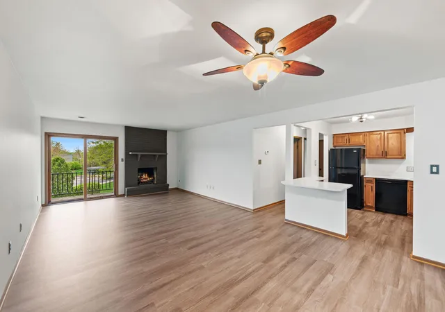 Photo 3 of Sale Pending at 1720 Homan Dr #202, Schererville, IN 46375 | MLS# 838033 | Listing updated on 2026-09-10